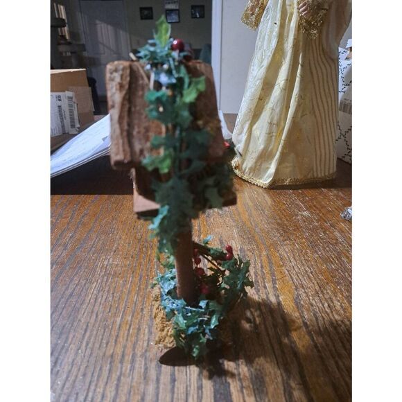 Vintage New Giftcraft Farmhouse Rustic Christmas Holiday Bird House Red Bird - Picture 5 of 10